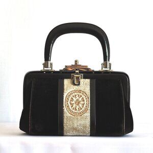 Roberta di Camerino 1970's Velvet Bag With Inlay - Italy